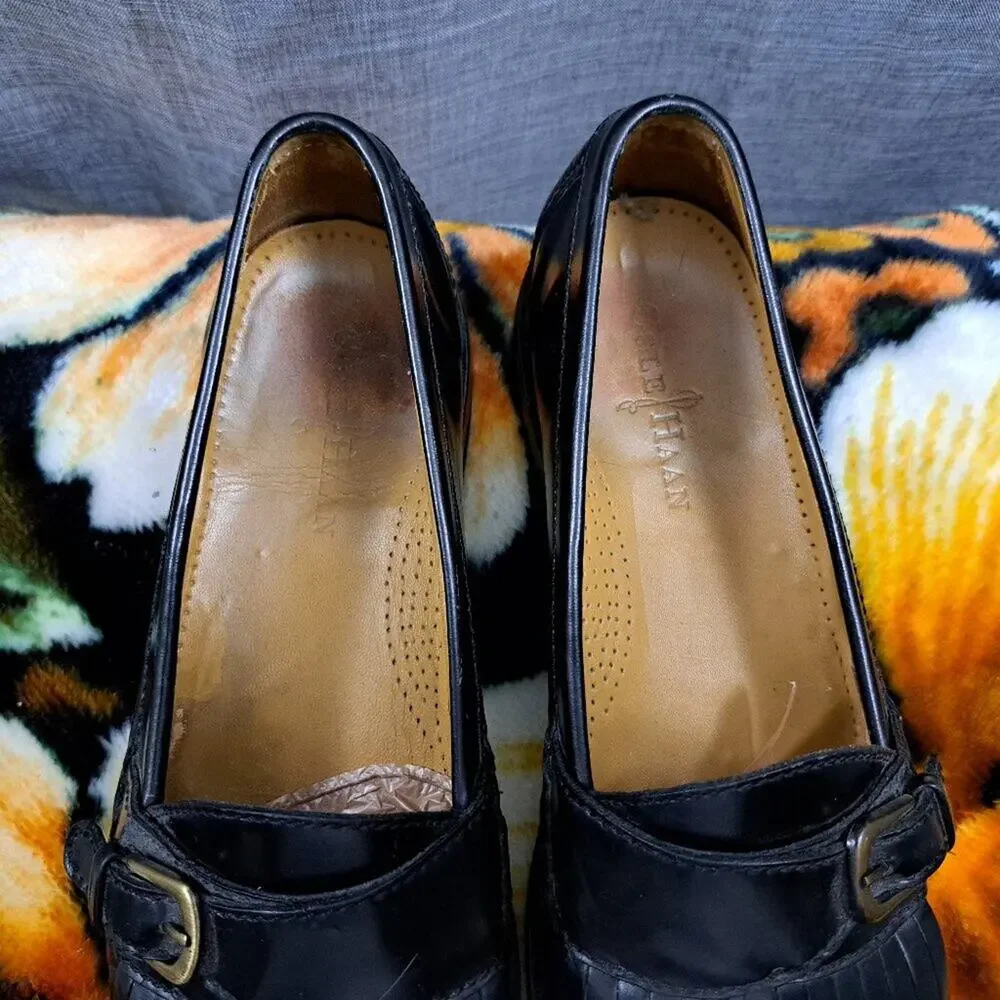 %Cole Haan Loafer with Fringe and Buckle Men's 9.5 E / D6